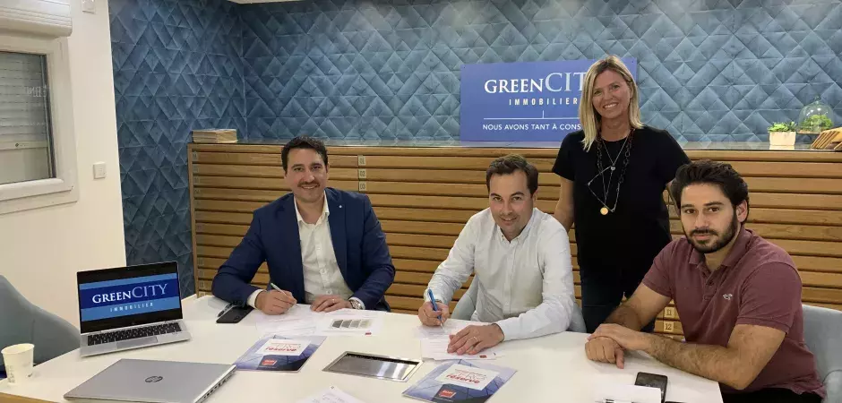 Signature charte QG Le Tivoli